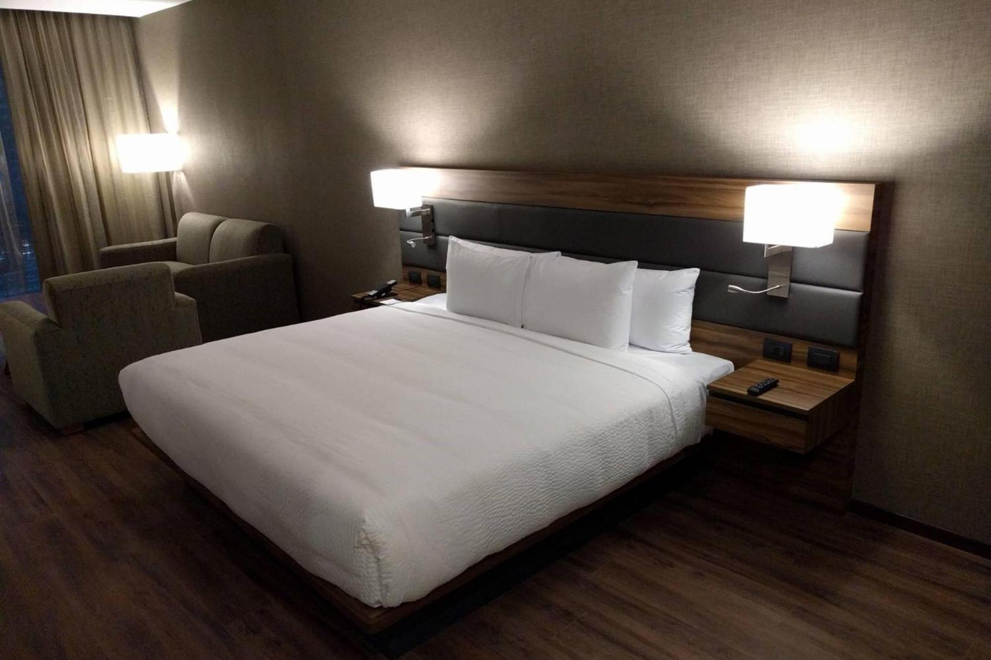 Ac By Marriott Santa Fe Hotel Città del Messico