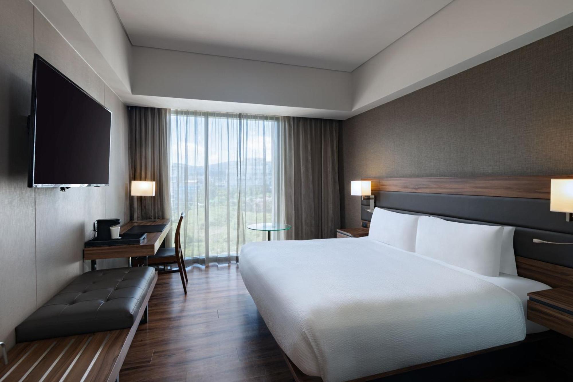 Ac By Marriott Santa Fe Hotel Cidade do México
